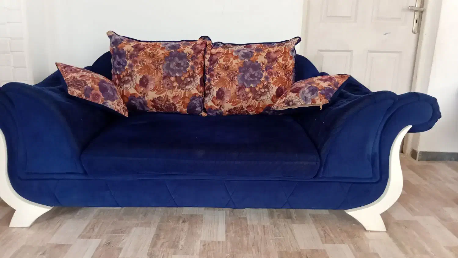 وسایل خانه به فروش می‌رسد|مبلمان خانگی و میز عسلی|آستانه اشرفیه, |دیوار