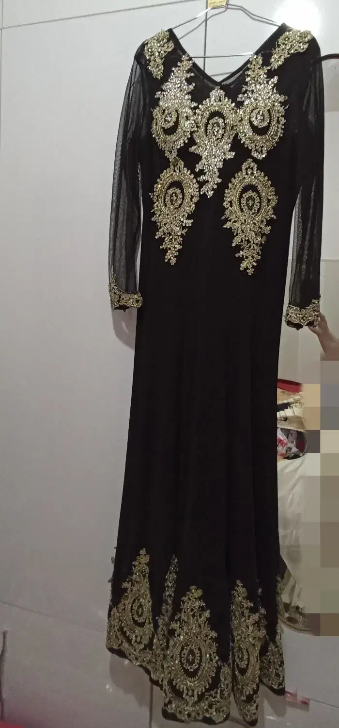 لباس مجلسی  اندازه هر سایز می شه|لباس|اهر, |دیوار