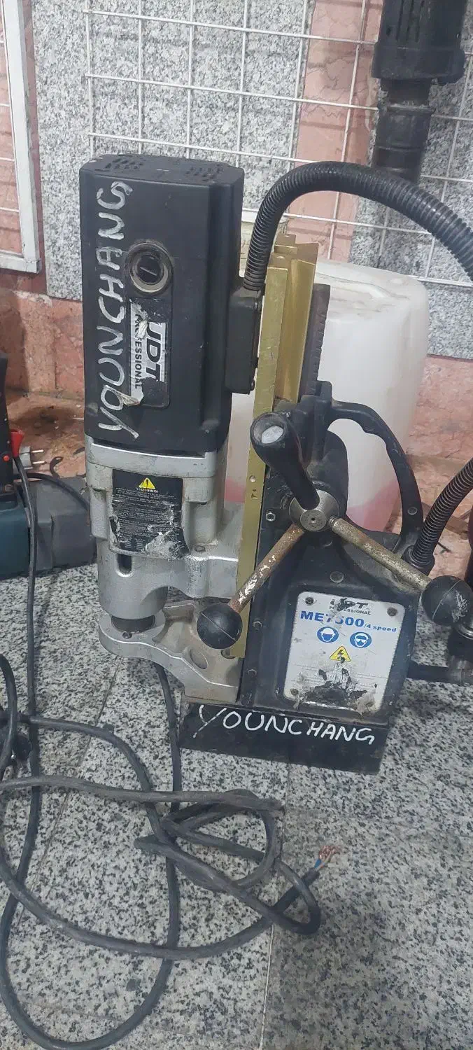 دریل مگنت سبک و سنگین ۱۸۰۰ وات ۴ دور اصلی|ابزارآلات|کرمان, |دیوار