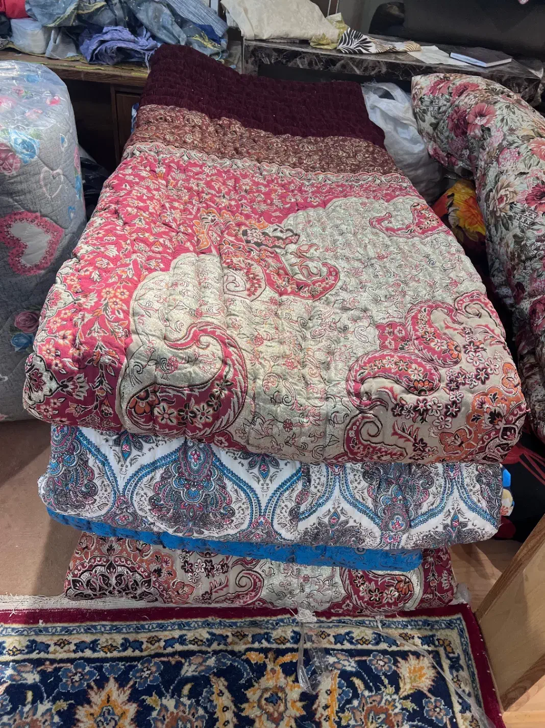 لحاف پنبه|رختخواب، بالش، پتو|اصفهان, ملاصدرا|دیوار