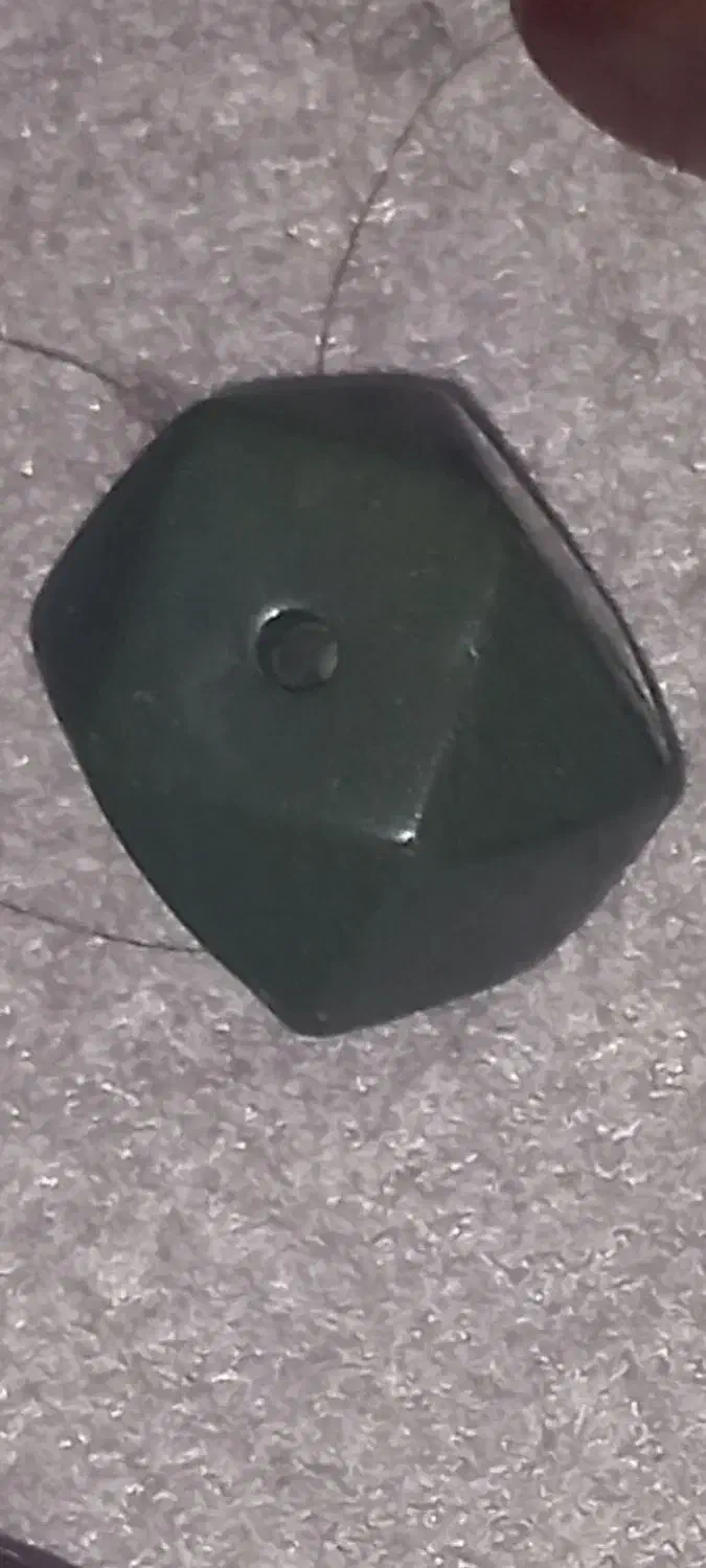 مهره یشم قدیمی|کلکسیون اشیاء عتیقه|مشهد, شهید احمدی روشن|دیوار