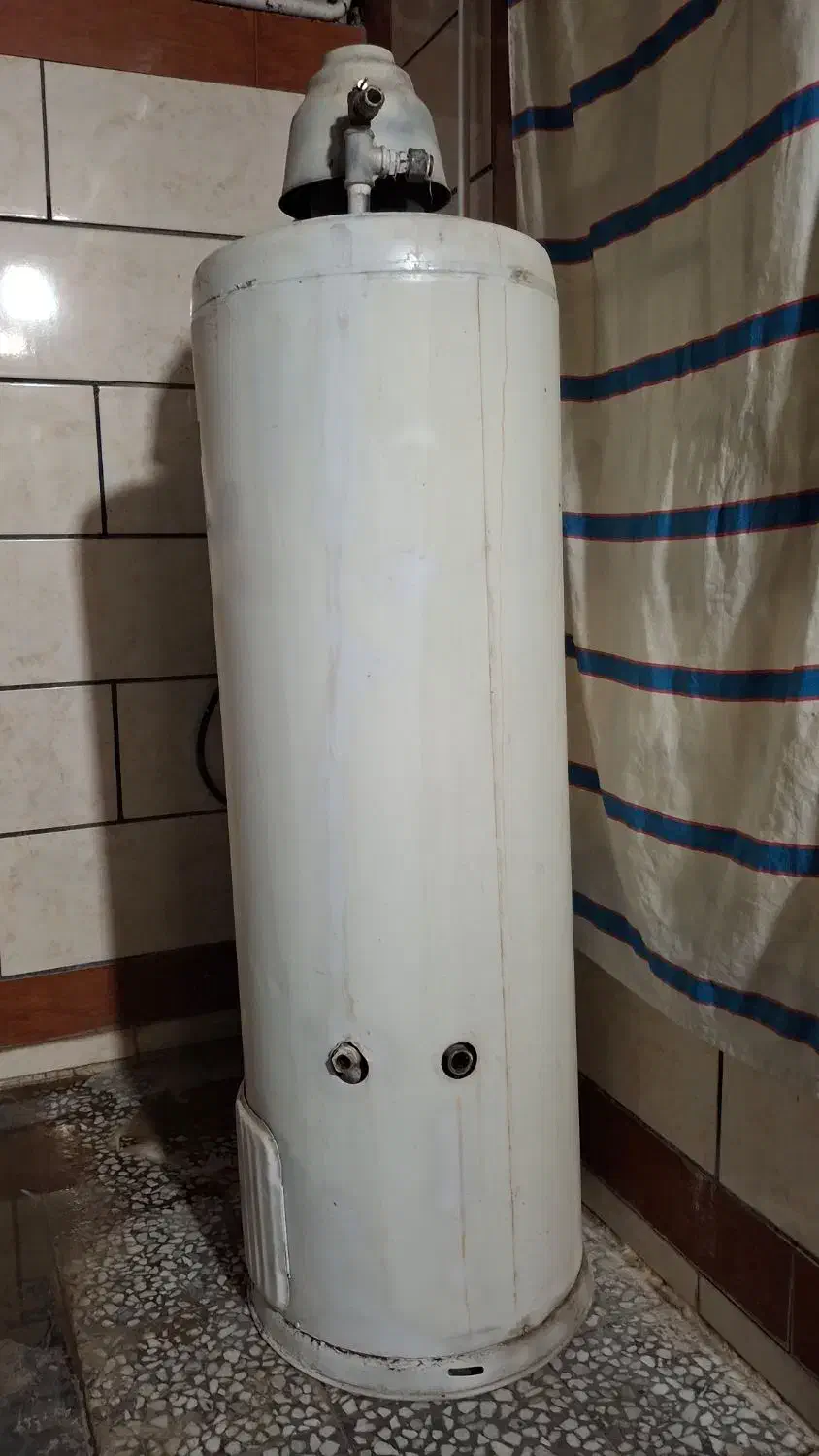 ابگرمکن ایستاده اطمینان|آبگرمکن، پکیج، شوفاژ|دهدشت, |دیوار