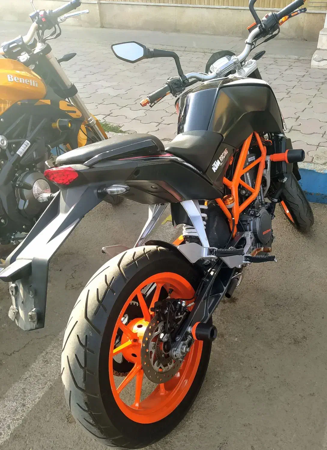 کی تی ام دوک 250 . ان اس .سی اف .سی بی|موتورسیکلت|همدان, |دیوار