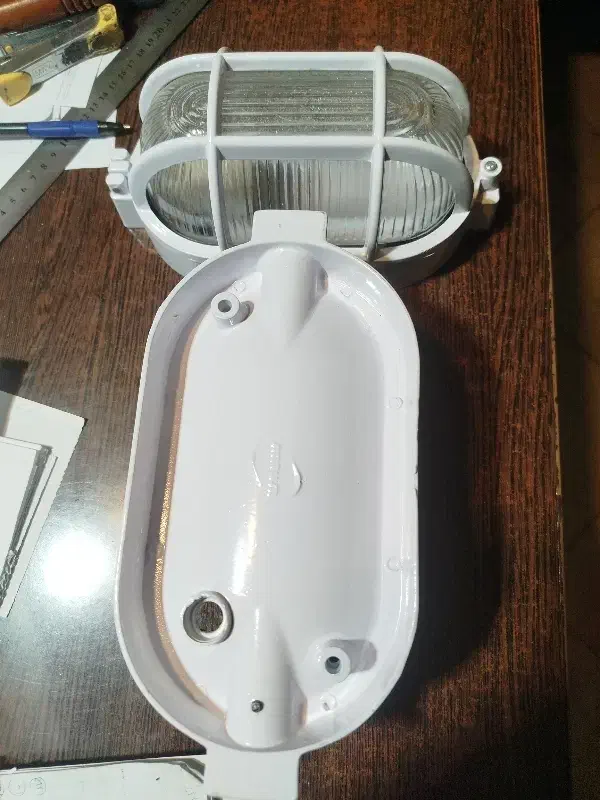 ۳۰عدد چراغ تونلی بیضی لولادارIP44. 100W|لامپ و چراغ|رباطکریم, شهرک صنعتی زوارهای|دیوار