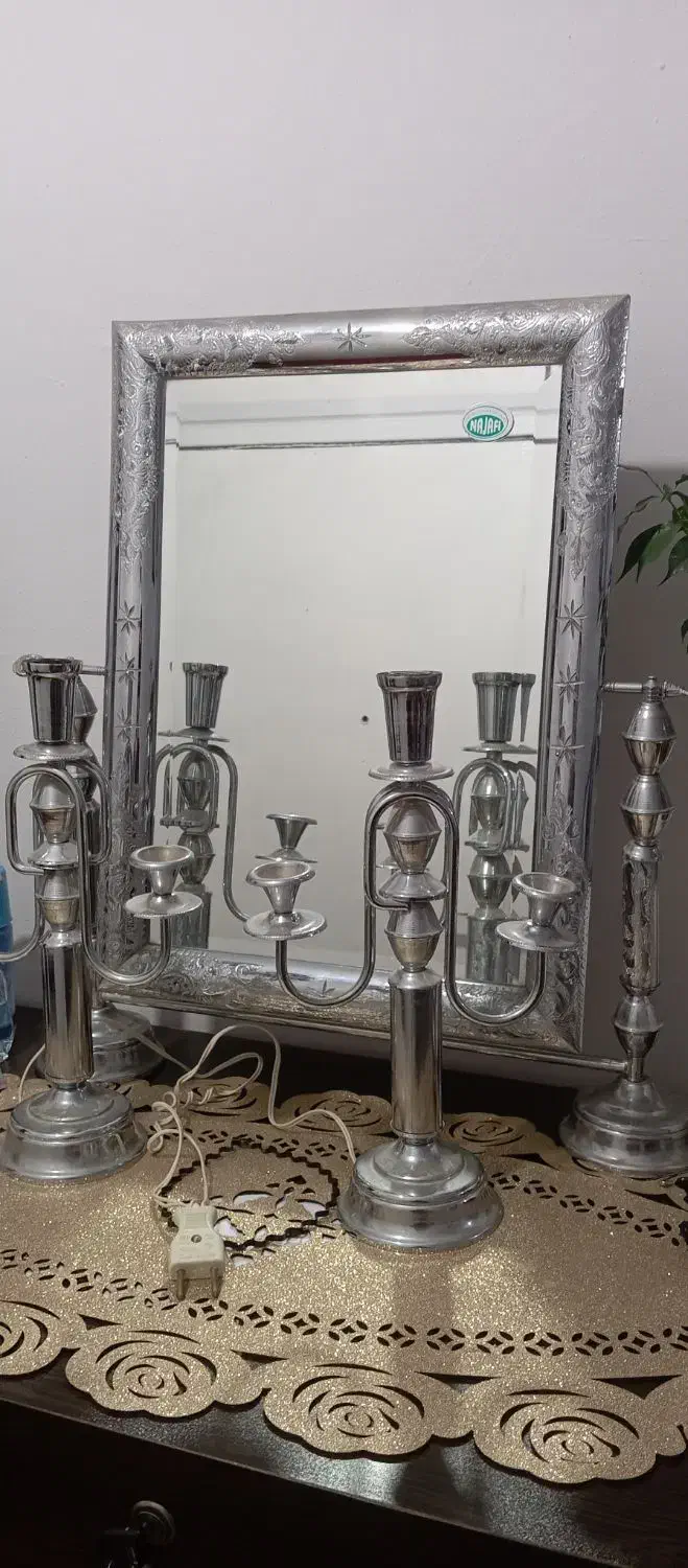آینه و شمعدان|صنایع دستی و سایر لوازم تزئینی|شیراز, معالی‌آباد|دیوار