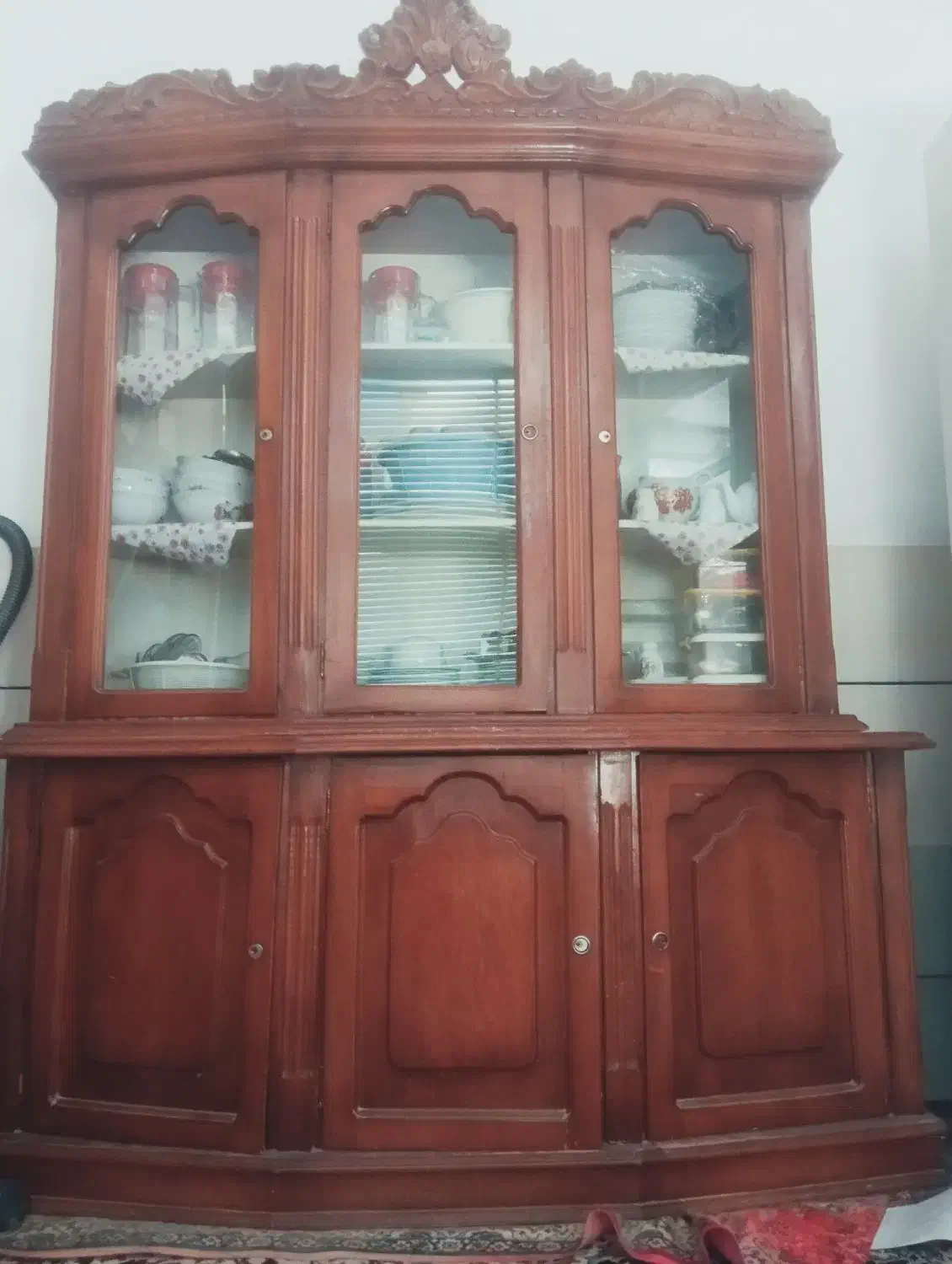 کمد|جاکفشی، کمد، دراور|برخوار, |دیوار