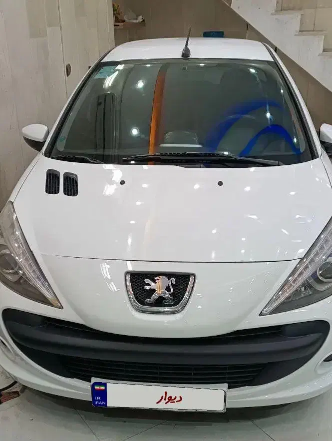 ۲۰۷ مدل۹۶ بدون خط و خش درجه یک|خودرو سواری و وانت|باقرشهر, |دیوار