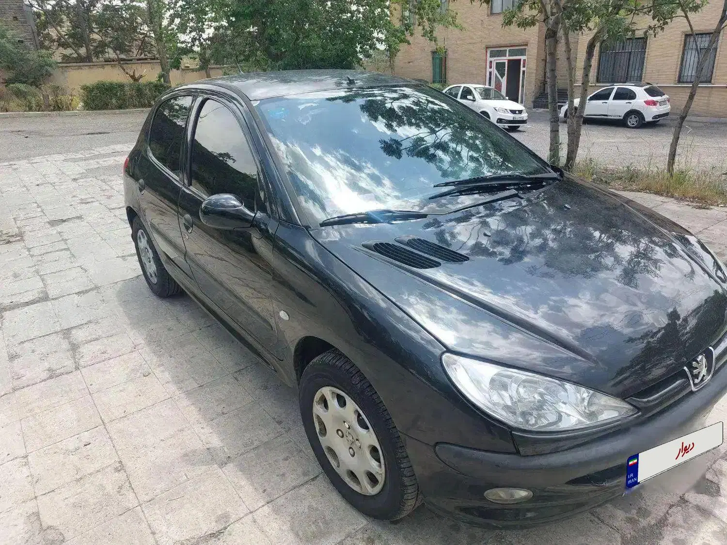 پژو ۲۰۶ مدل ۹۳ تیپ ۵|خودرو سواری و وانت|تهران, ازگل|دیوار