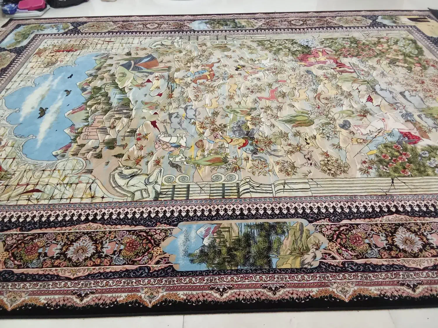 فرش شکارگاه|فرش|لاهیجان, شیشه گران|دیوار