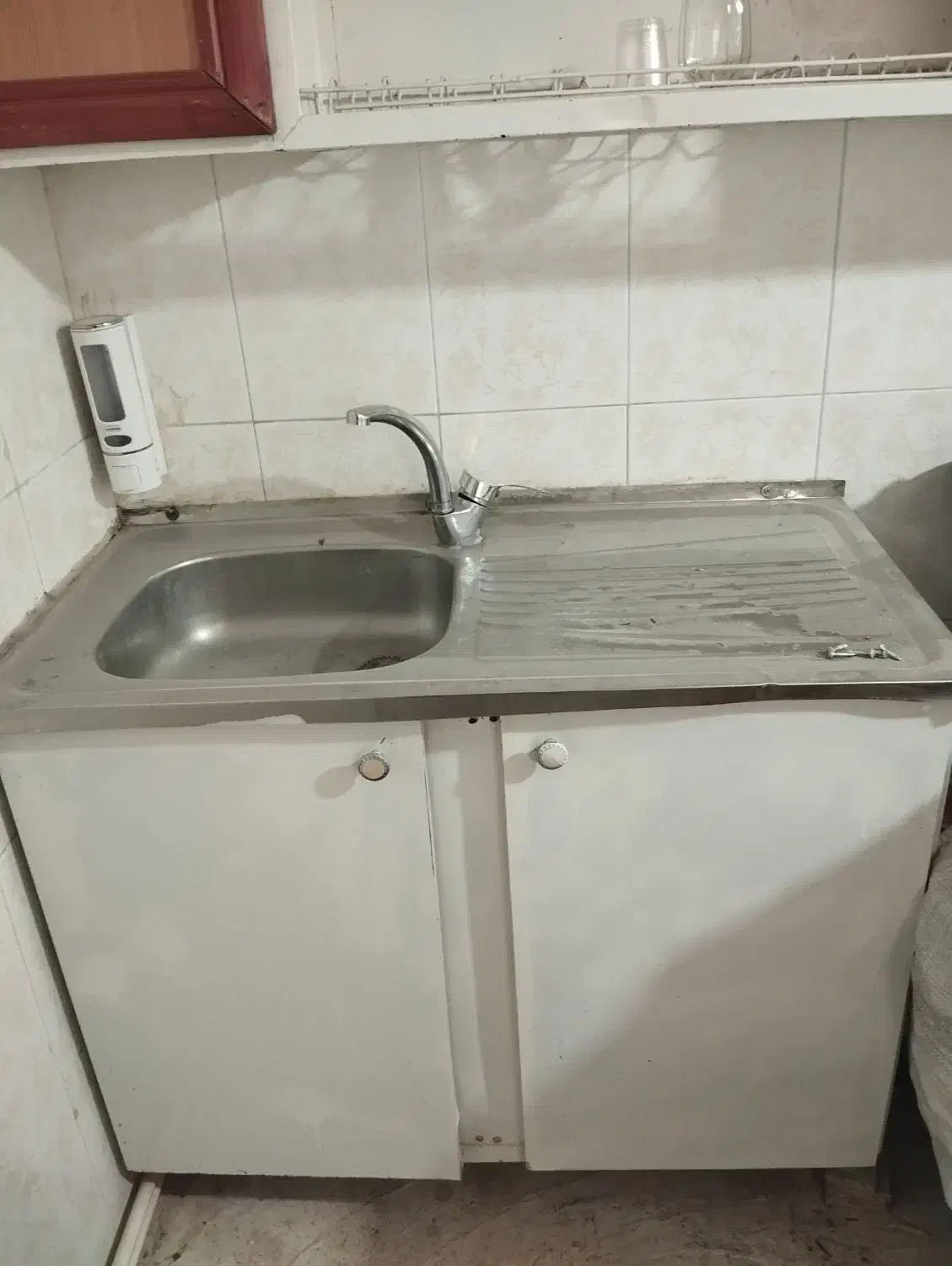 هود و کابینت|پنکه و تصفیه‌کنندهٔ هوا|سردشت, |دیوار