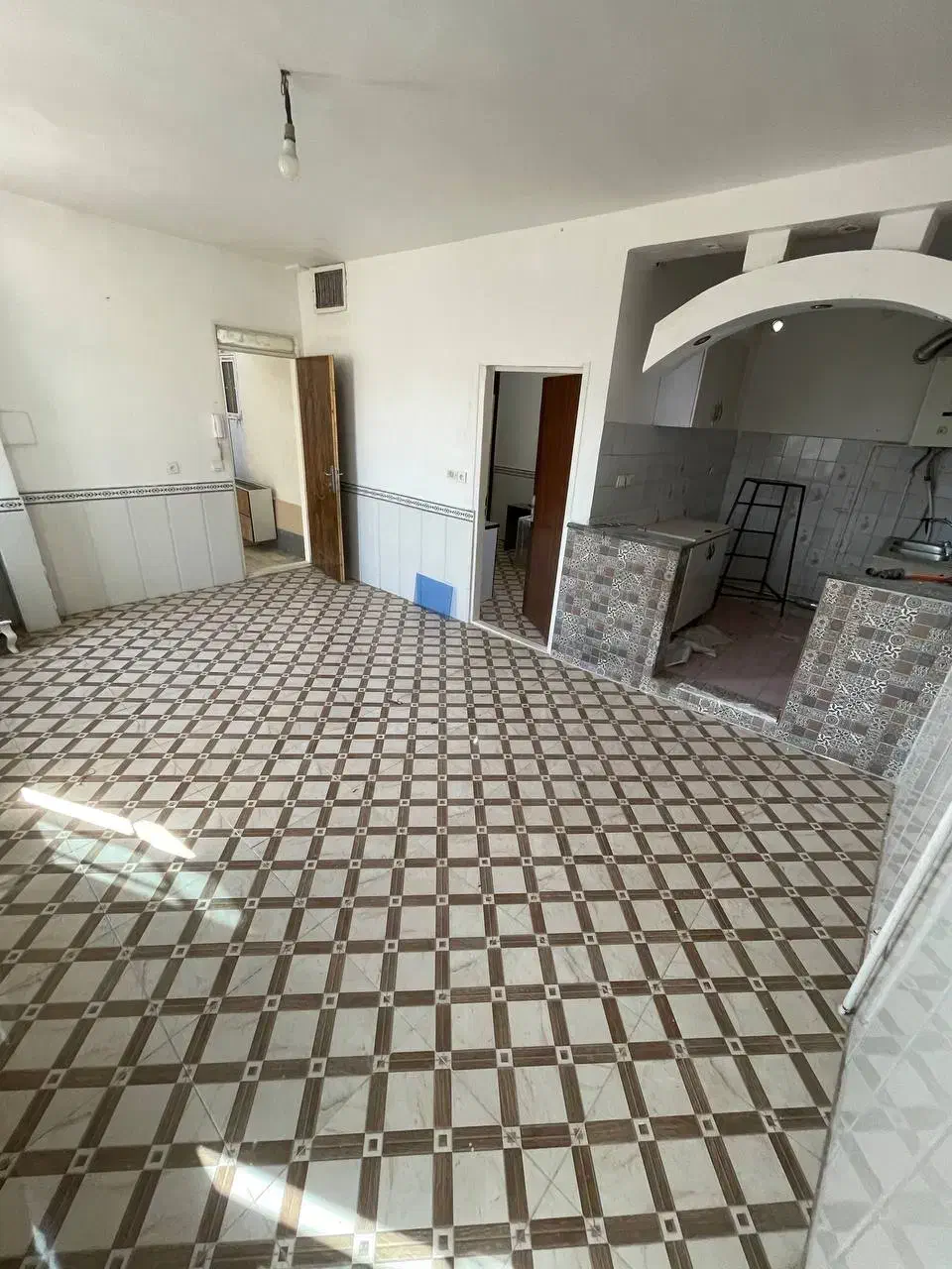 اجاره رهن آپارتمان ۶۵ متری طبقه اول|اجارهٔ آپارتمان|رباطکریم, رباطکریم|دیوار