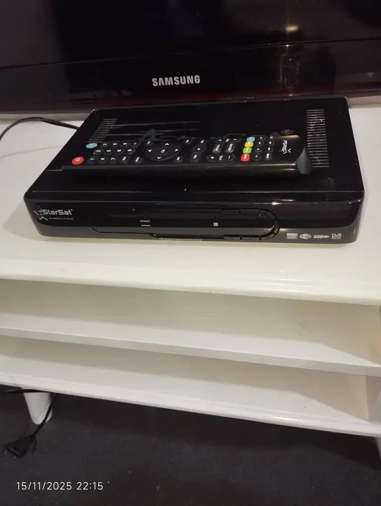 دستگاه دیجیتال استارست فول اچ دی|صوتی و تصویری|امیدیه, |دیوار