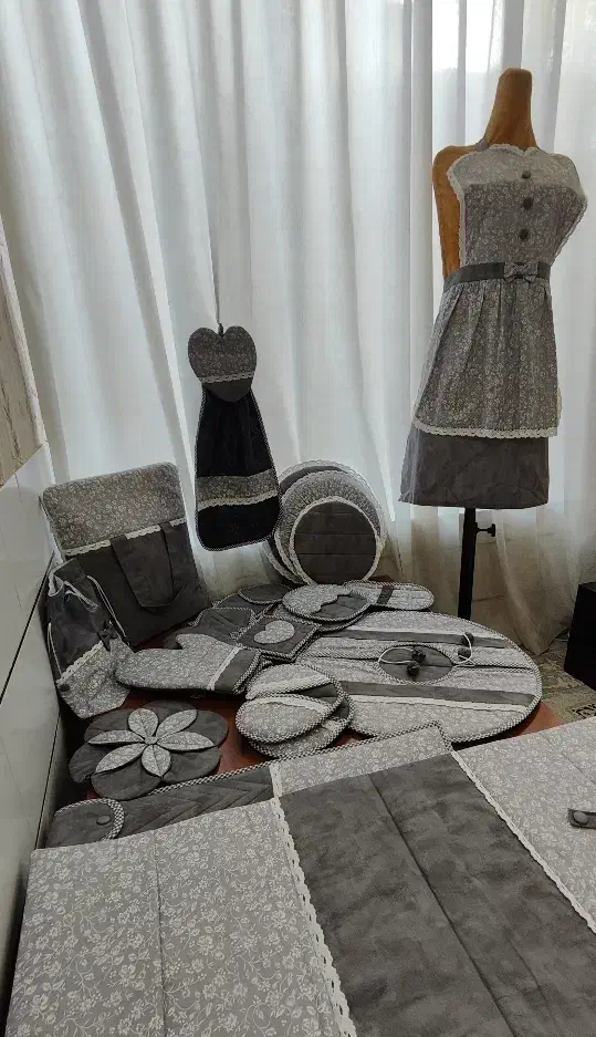 ست دمکنی عروس|سفره، حوله، دستمال آشپزخانه|فلاورجان, |دیوار