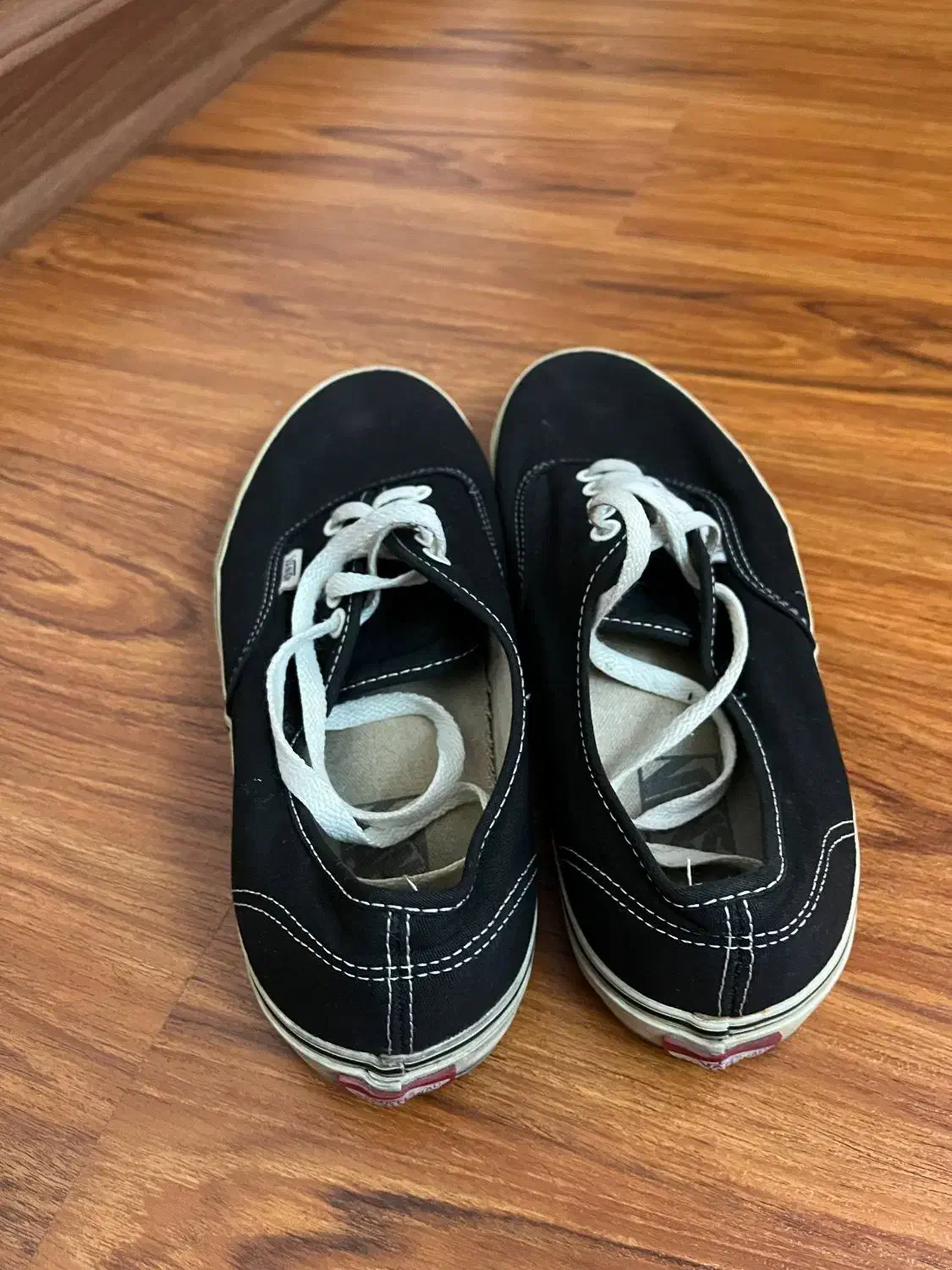 کفش کتانی آمریکایی|کیف، کفش، کمربند|سنندج, |دیوار