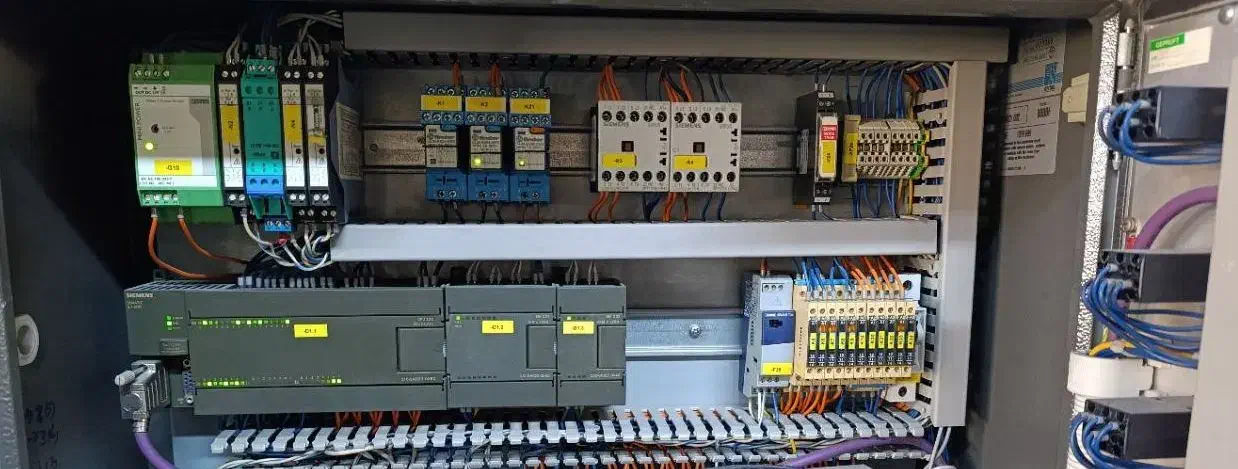 برقکار، اتوماسیون،پی ال سی،دیزل ژنراتور،برق صنعتی|خدمات پیشه و مهارت|اراک, |دیوار