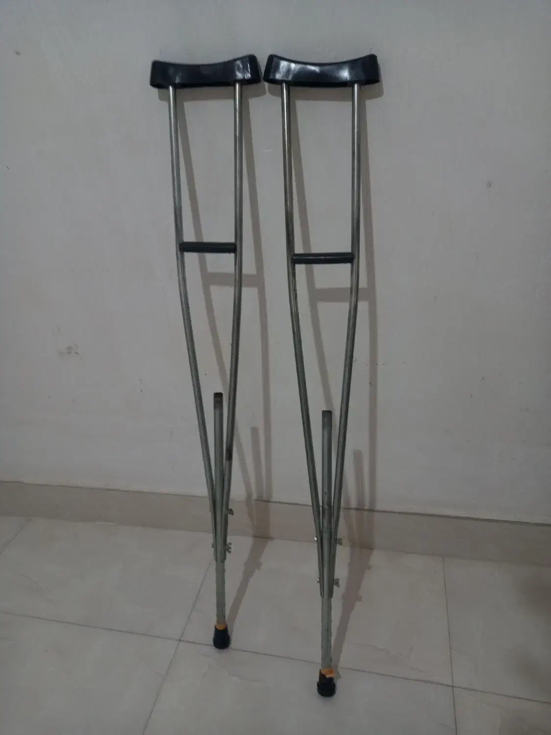 عصا|پزشکی|کوهدشت, |دیوار