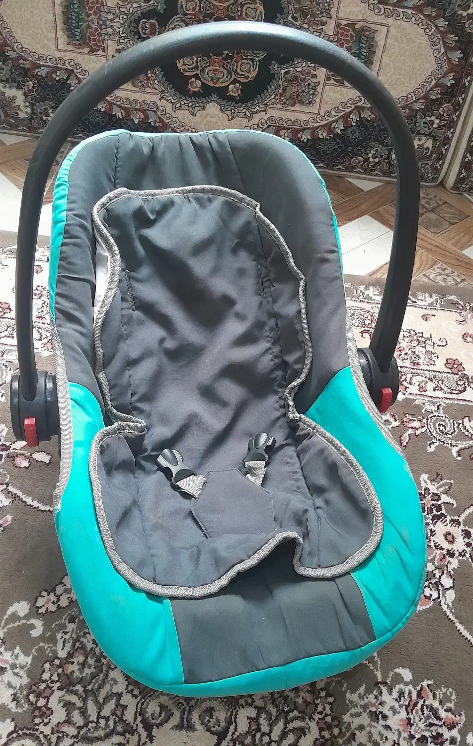 کریر|اسباب و اثاث بچه|شفت, |دیوار