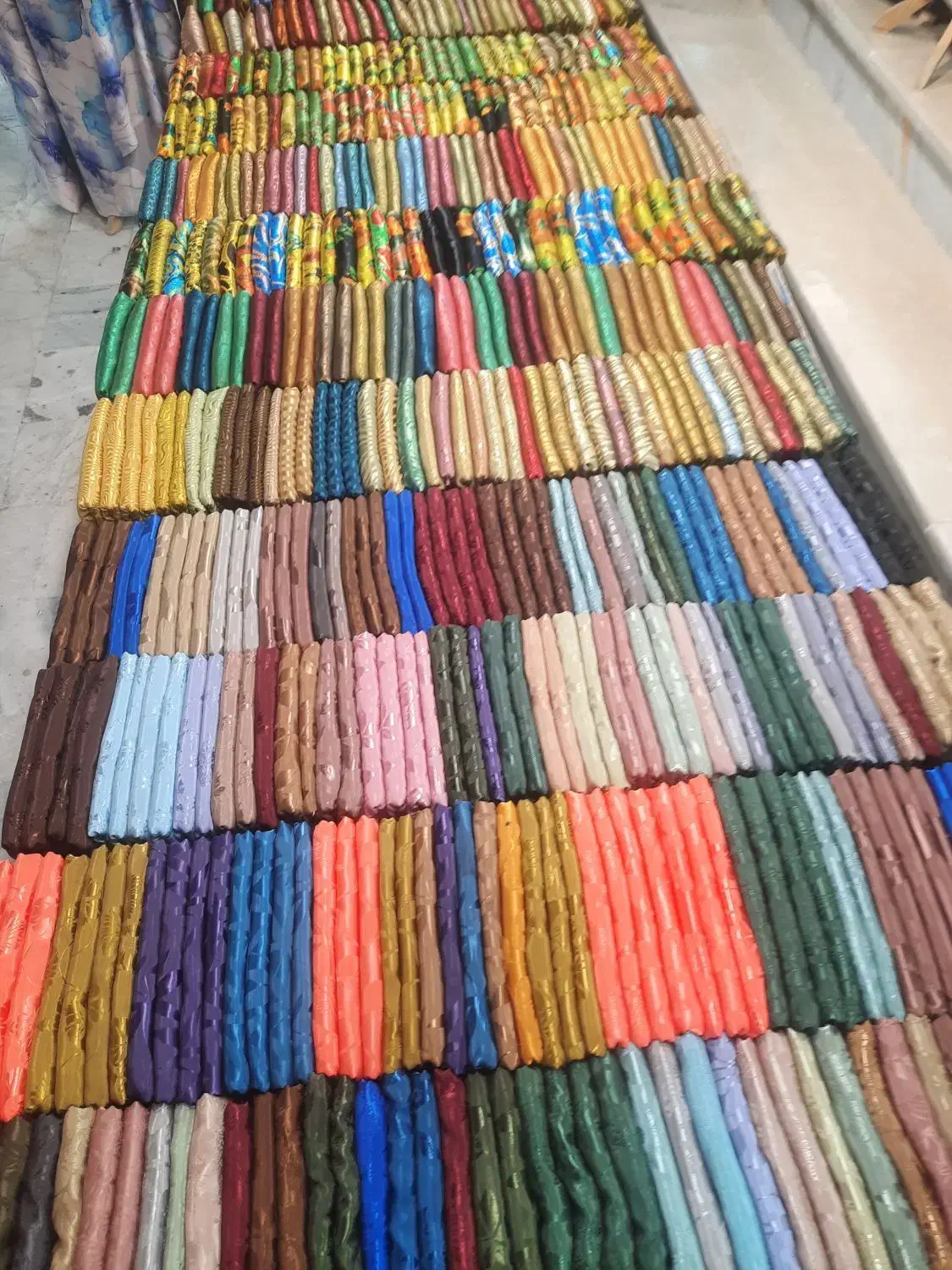 پارچه جدیدساتن ابریشم|لباس|کهنوج, |دیوار