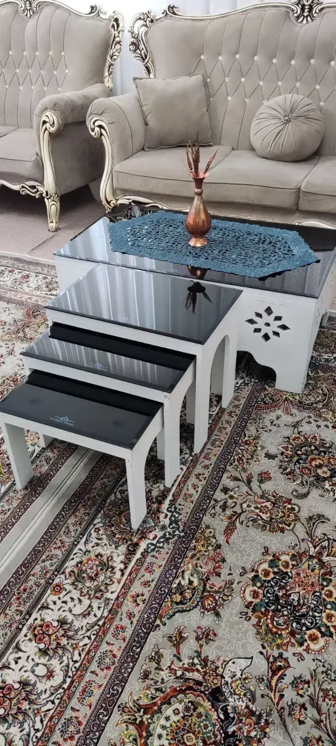 مبل هفت نفره همراه جلو مبلی سالم تمیز|مبلمان خانگی و میز عسلی|ابهر, |دیوار