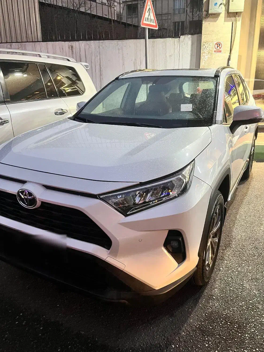 راو ۴ ۲/۵ لیتر ژاپن|خودرو سواری و وانت|تهران, زعفرانیه|دیوار