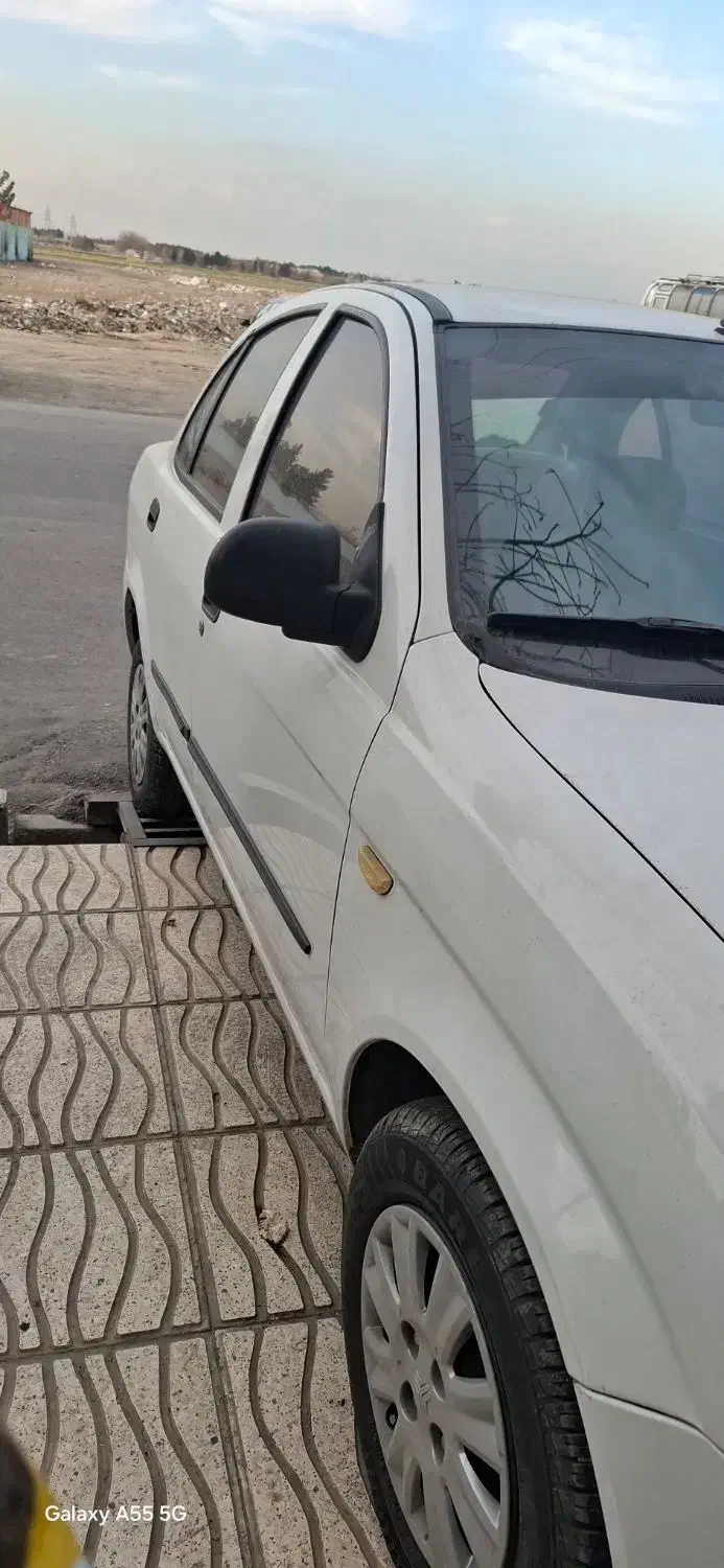 تیبا مدل ۹۸|خودرو سواری و وانت|اسلام‌شهر, شهرک امام حسین (میان آباد)|دیوار