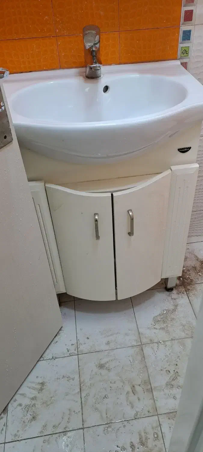 روشویی و فرنگی|لوازم سرویس بهداشتی|کرج, گوهردشت|دیوار