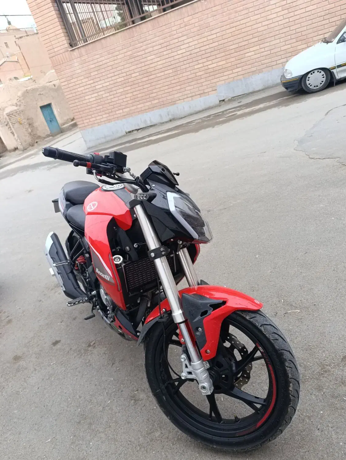 بنلی ۱۸۰مدل ۱۴۰۰|موتورسیکلت|بیرجند, |دیوار