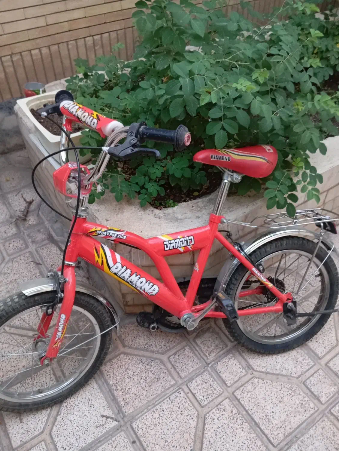 دوچرخه سایز ۱۶و کفش ورزشی|تجهیزات ورزشی|نیشابور, شهرک جانبازان|دیوار