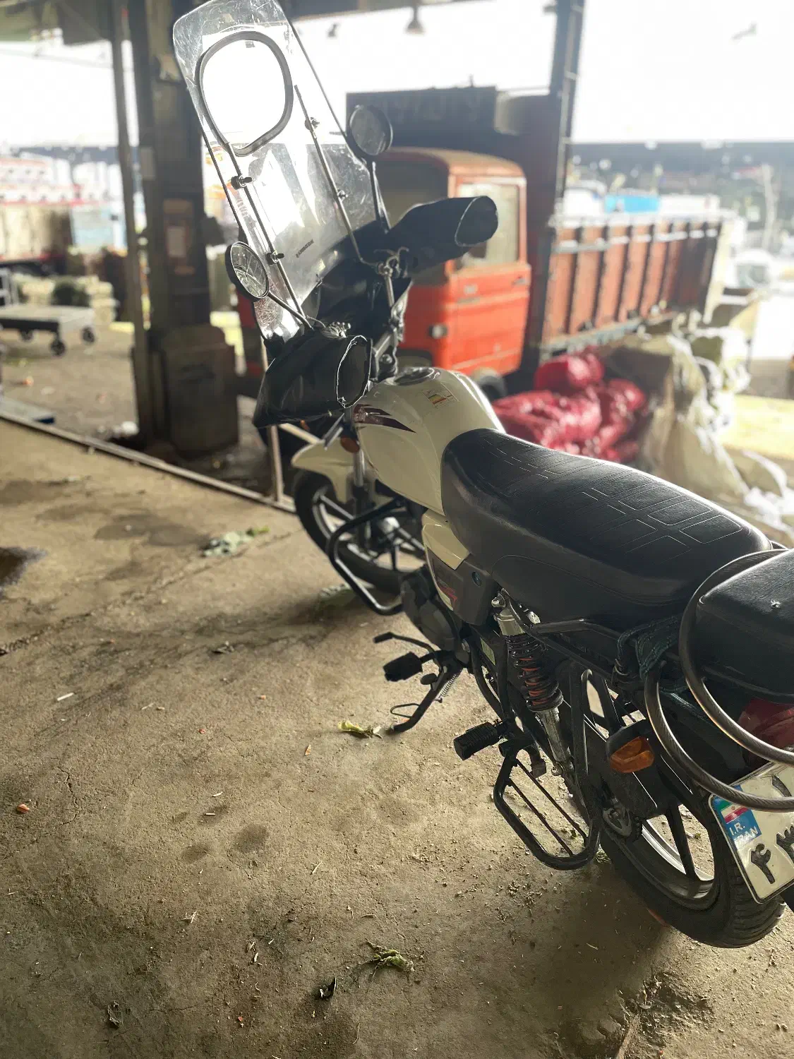 کی وی۱۵۰|موتورسیکلت|ری, ملک‌آباد|دیوار