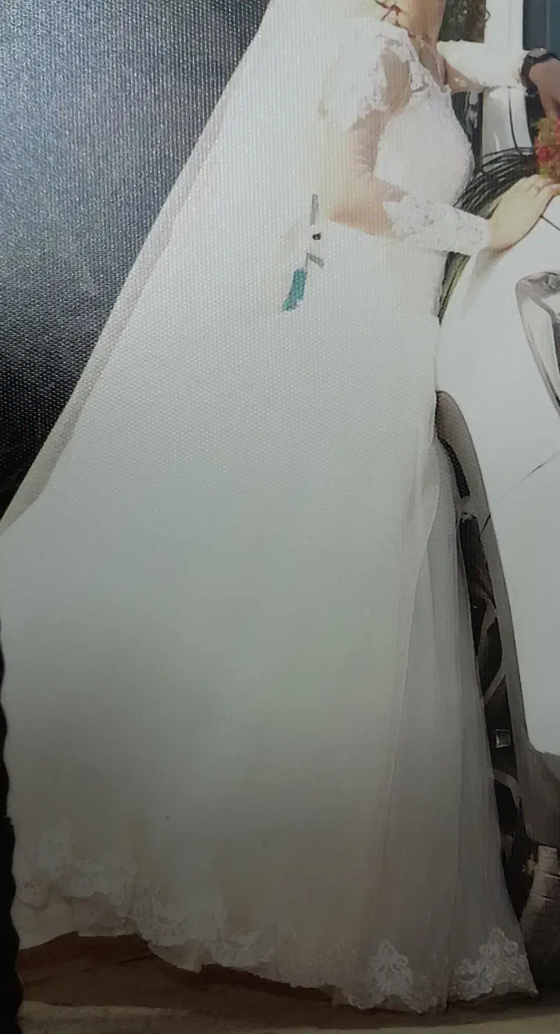 لباس عروس|لباس|فردیس, منظریه|دیوار