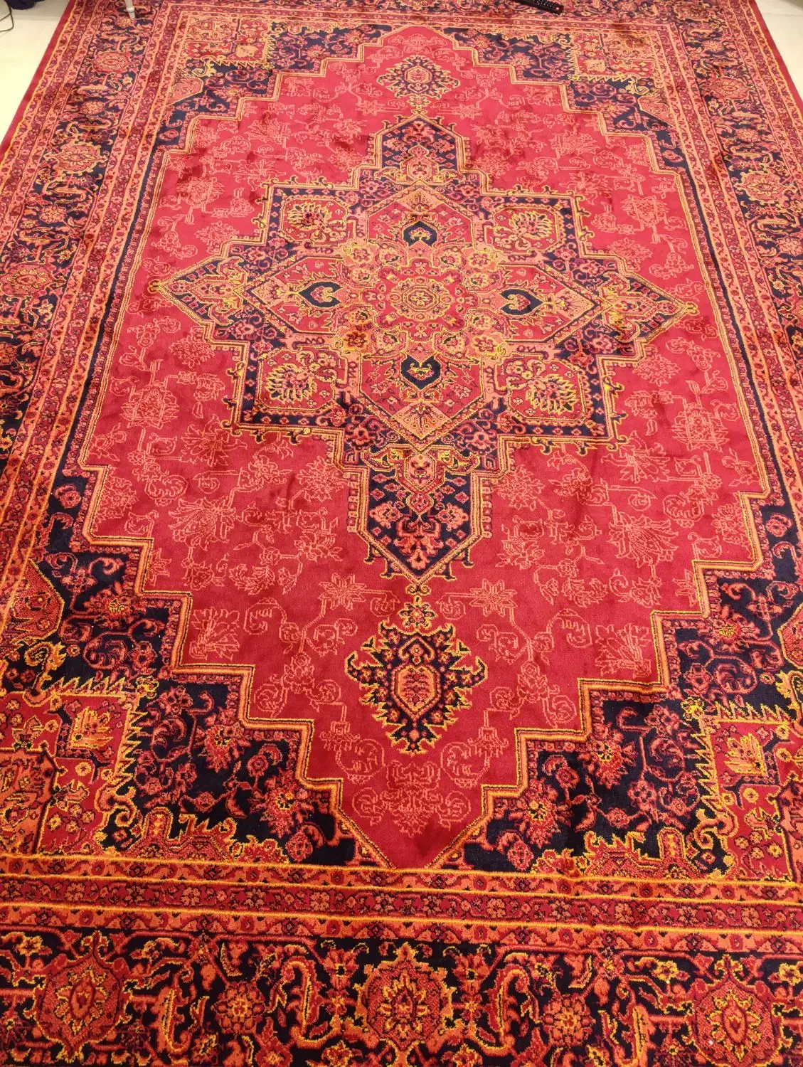 فرش ۹متری اکبند|فرش|کوچصفهان, |دیوار