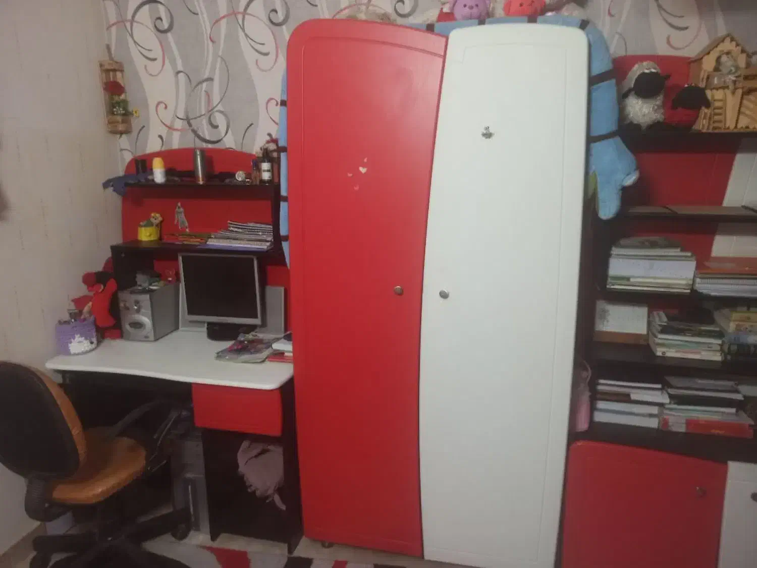 سرویس تخت خواب|تخت و سرویس خواب|کاشان, زیتون|دیوار