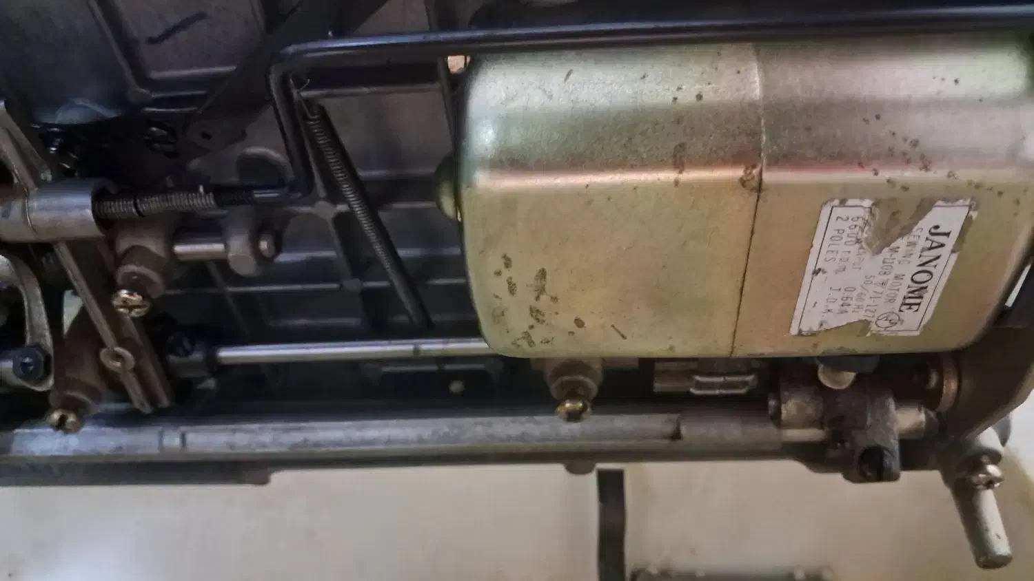 ژانومه۸۰۲|چرخ خیاطی و ریسندگی|قم, ولیعصر|دیوار