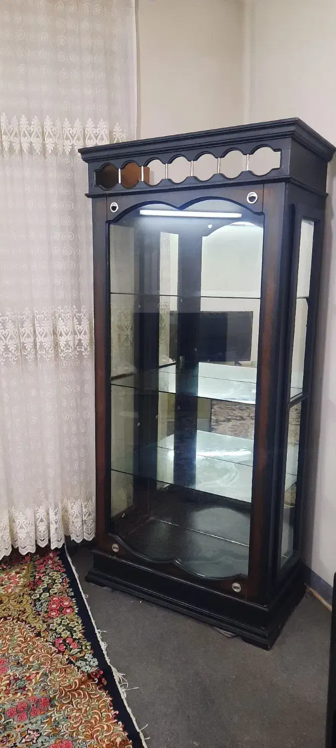 یکعدد بوفه آینه ای سالم|بوفه، ویترین، کنسول|همدان, |دیوار