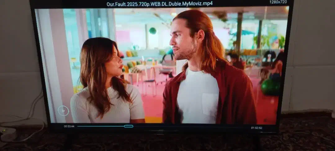 تلویزیون ۴۳اینچ|تلویزیون و پروژکتور|یزد, |دیوار