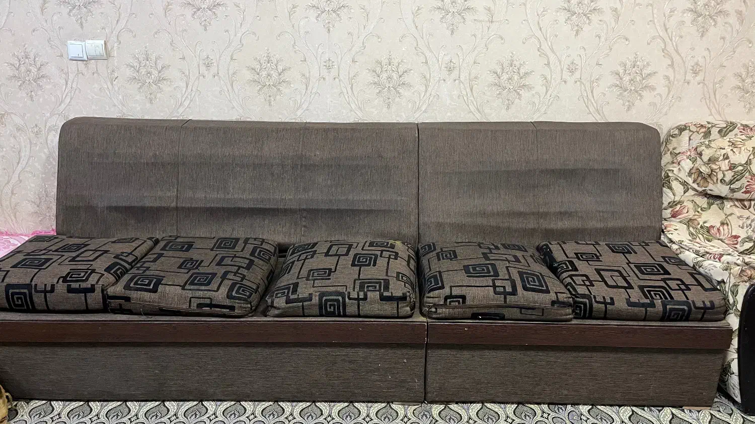 دودست مبل|مبلمان خانگی و میز عسلی|کاشان, کلنگه|دیوار