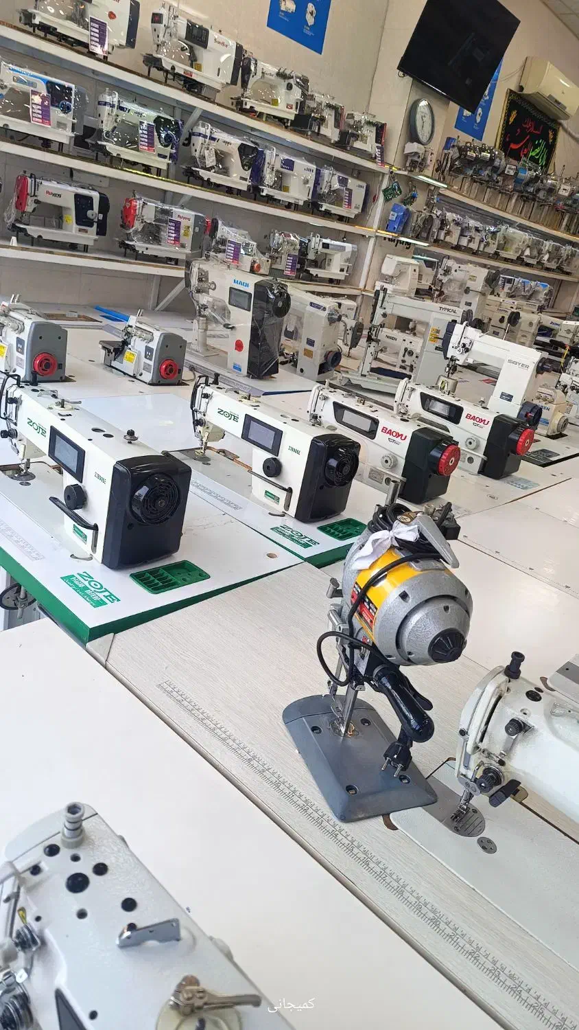 چرخ خیاطی دست دوم راسته، زیگزال، مکش،دیگ بخار بخار|چرخ خیاطی و ریسندگی|قم, باسکول|دیوار