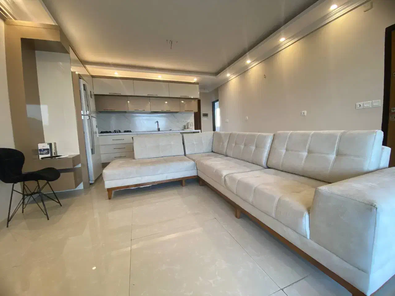 پنت ساحلی باچشم اندازی زیبا|اجارهٔ کوتاه‌مدت آپارتمان و سوئیت|فرح آباد, |دیوار