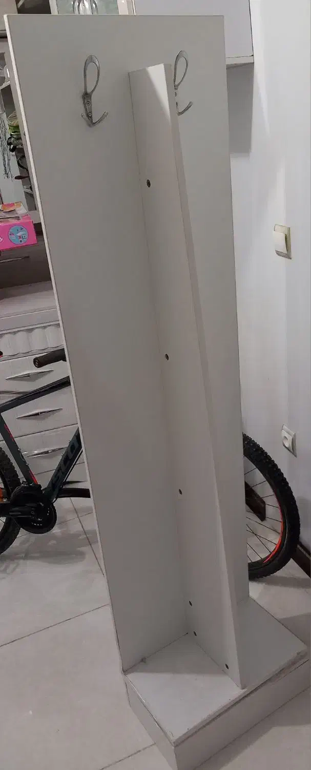 اینه قدی متحرک و چوب لباسی|آینه|بندرعباس, |دیوار