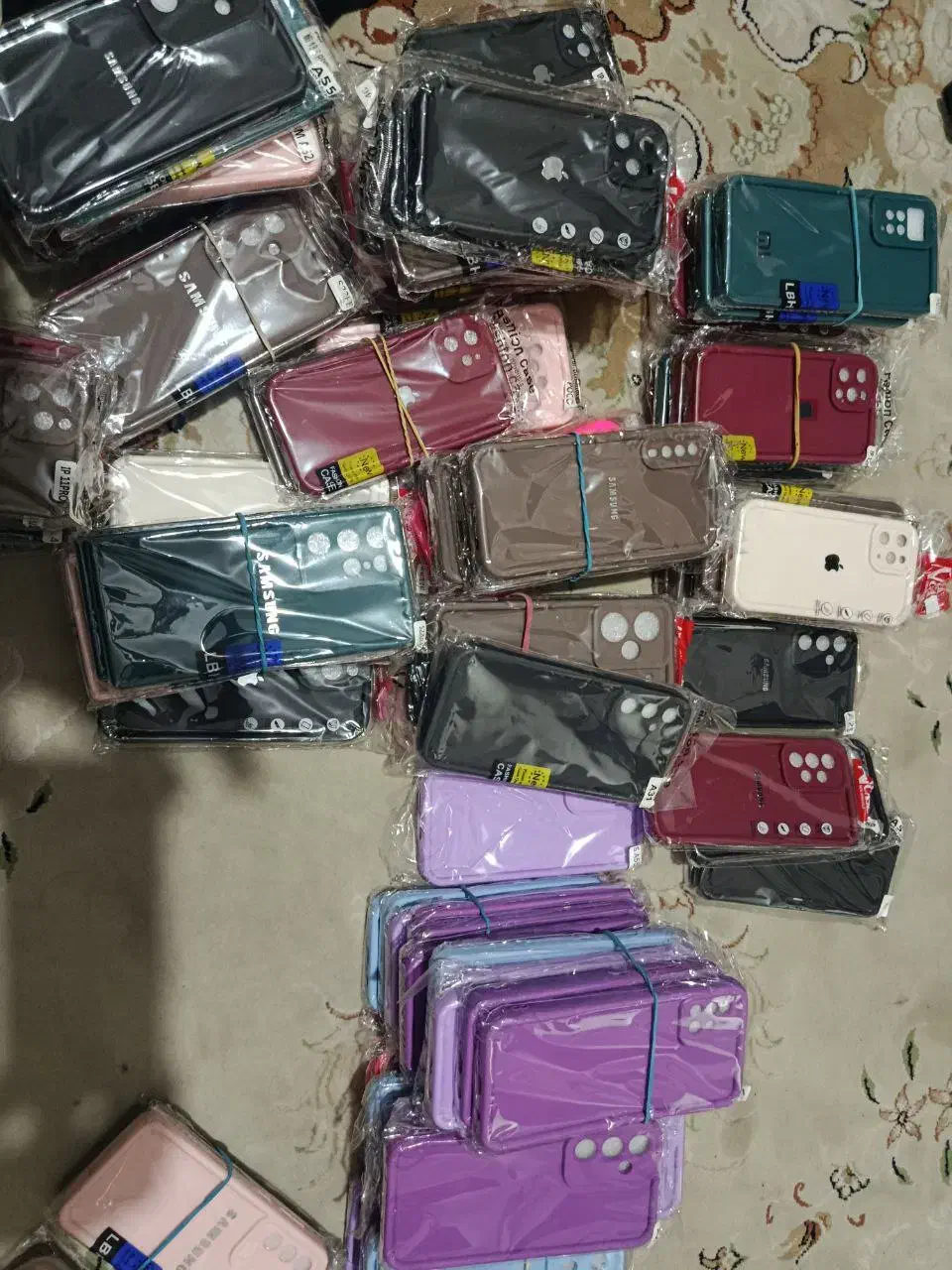 قاب انواع گوشی|لوازم جانبی موبایل و تبلت|خوی, |دیوار