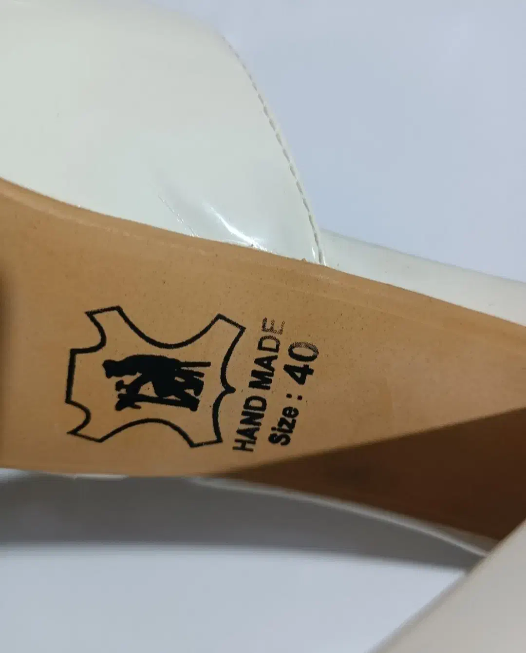 کفش مجلسی|کیف، کفش، کمربند|خرم‌آباد, |دیوار