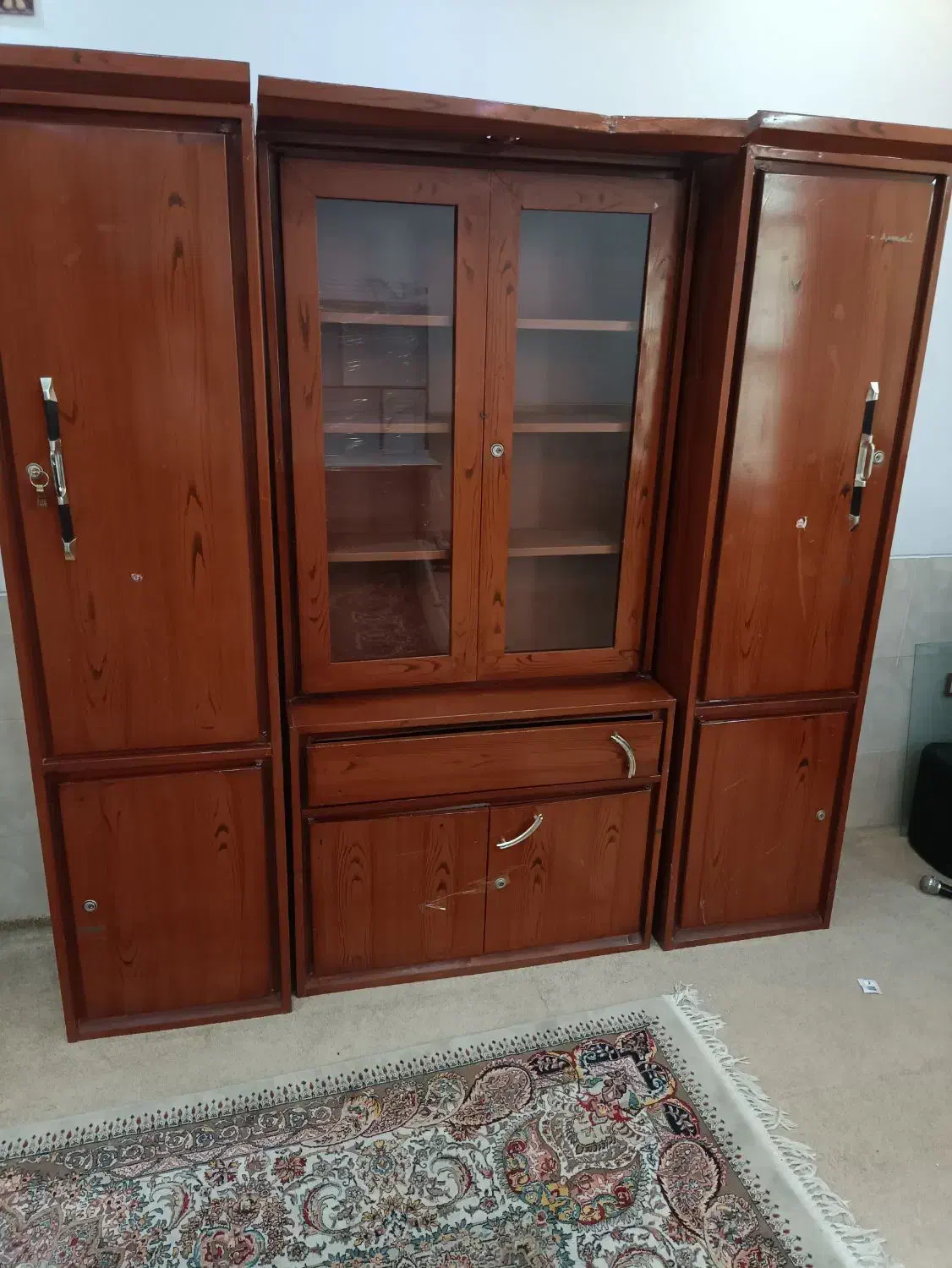 فروش میز TV کمد سه تیکه و جاکفشی|میز تلویزیون|شیراز, شریفآباد|دیوار