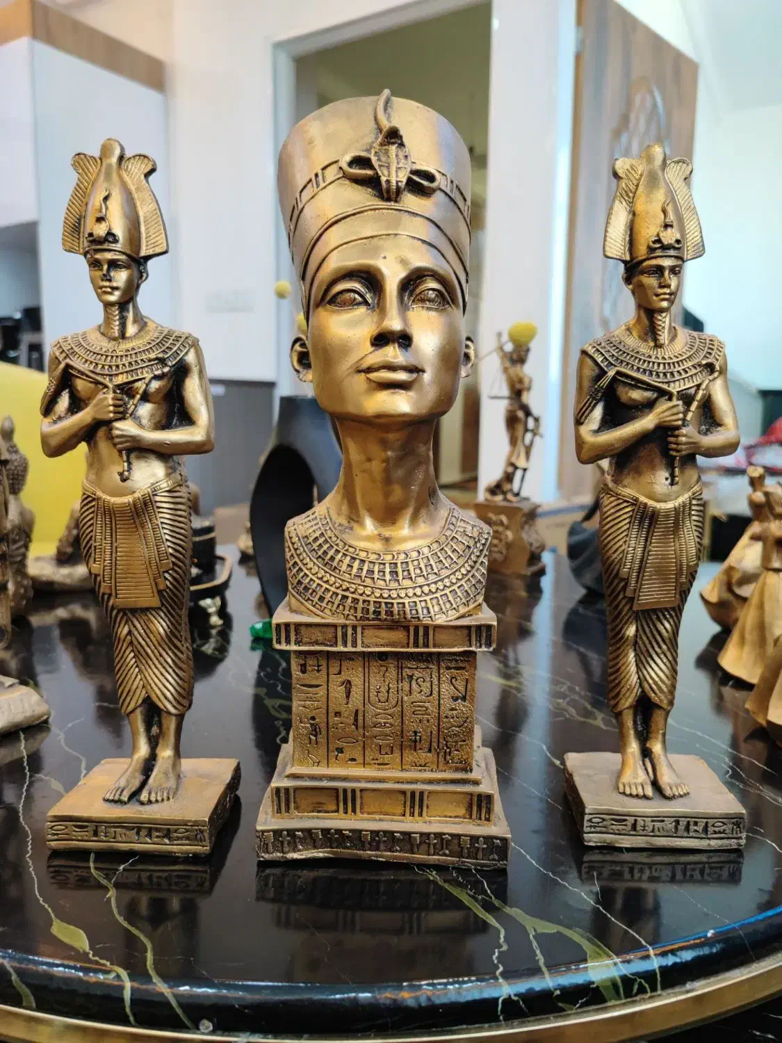 دکوری پلی استر شیک|مجسمه، تندیس، ماکت|همدان, |دیوار