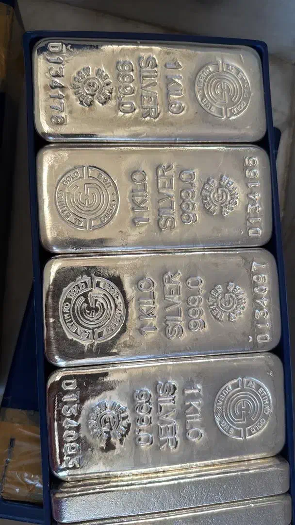 خرید و فروش شمش نقره و ساچمه|جواهرات|یزد, |دیوار