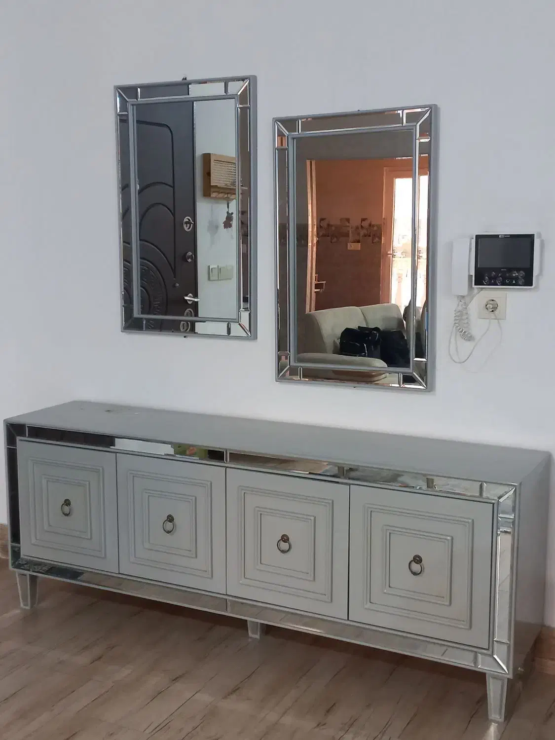 آینه کنسول و میز تی وی ست|بوفه، ویترین، کنسول|گرگان, |دیوار