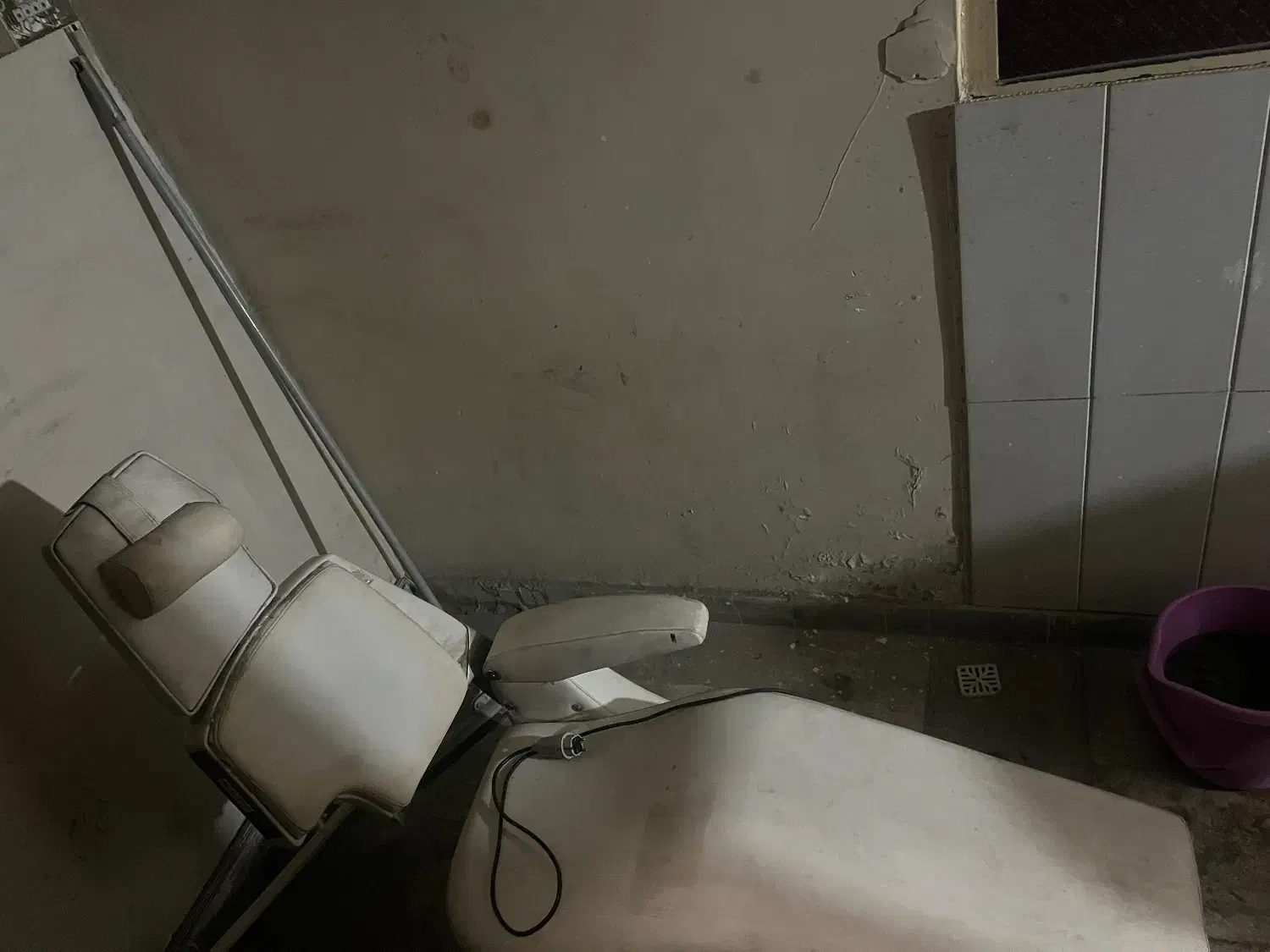 صندلی یونیک دندان پزشکی|آرایشگاه و سالنهای زیبایی|تهران, بهار|دیوار