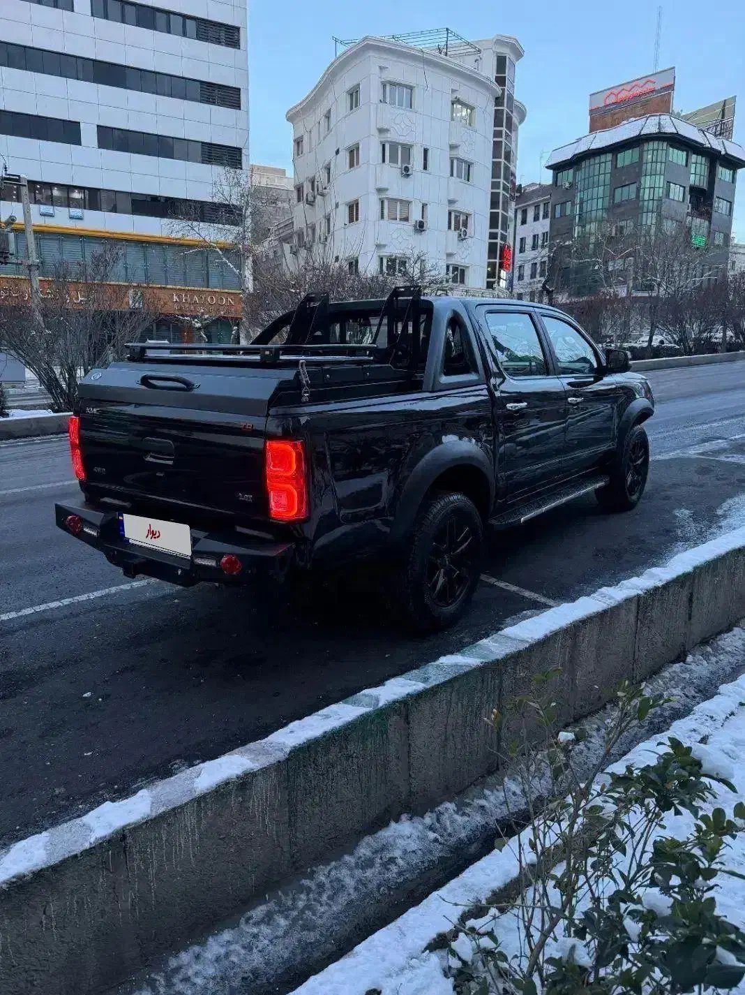 کی‌ام‌سی T8|خودرو سواری و وانت|تهران, درختی|دیوار