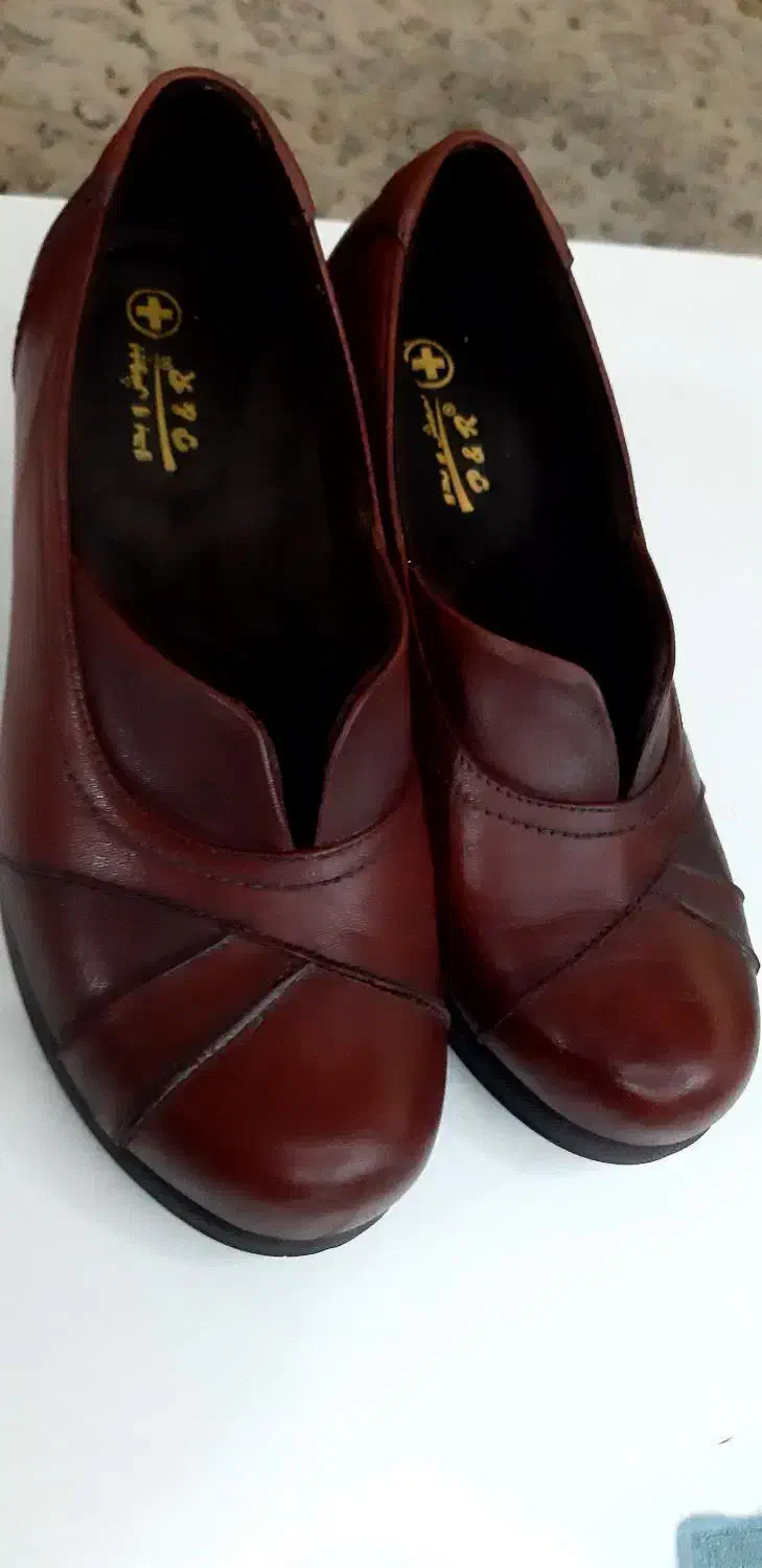 کفش چرم زنانه|کیف، کفش، کمربند|اصفهان, کوی شهید کشوری|دیوار