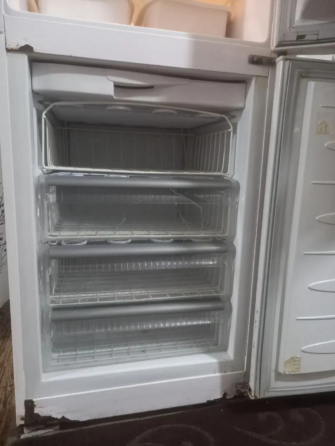 یخچال دونار|یخچال و فریزر|قم, شهر قائم|دیوار