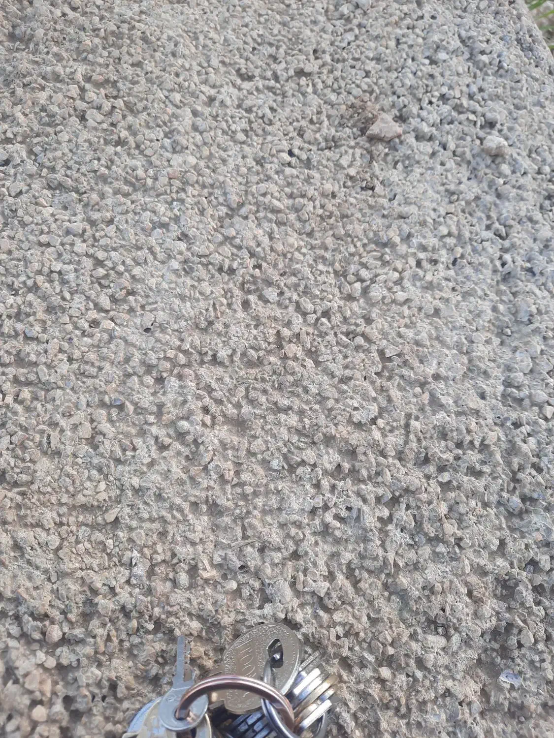 کلید گمشده|اشیا|ایذه, |دیوار